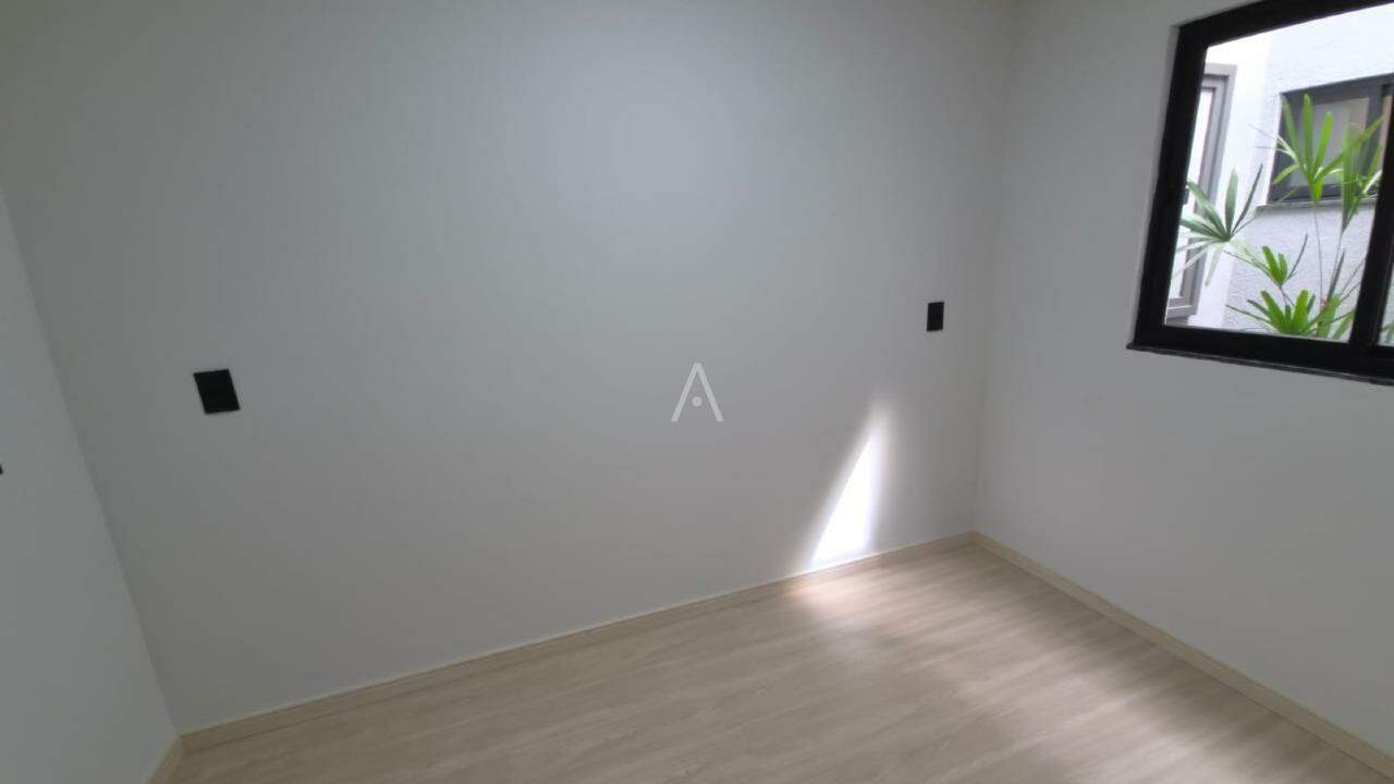 Casa Residencial para à venda no Bairro Jardim Parizotto em TOLEDO: