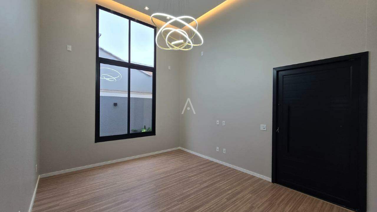 Casa Residencial para à venda no Bairro JARDIM GISELA em TOLEDO: