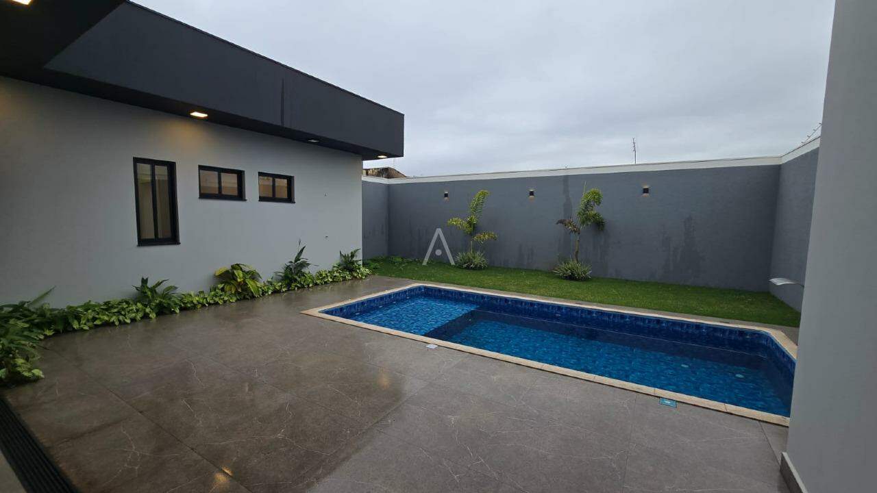 Casa Residencial para à venda no Bairro JARDIM GISELA em TOLEDO: