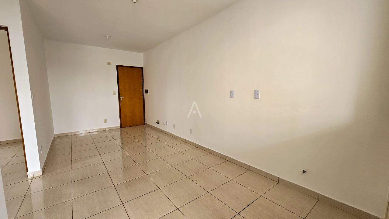 Apartamento para à venda no Bairro CANCELLI em CASCAVEL: 