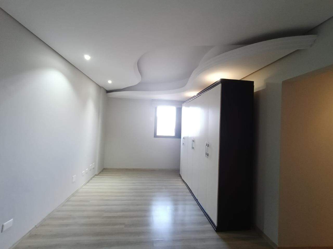 Apartamento para para aluguel no Bairro CENTRO em CASCAVEL:
