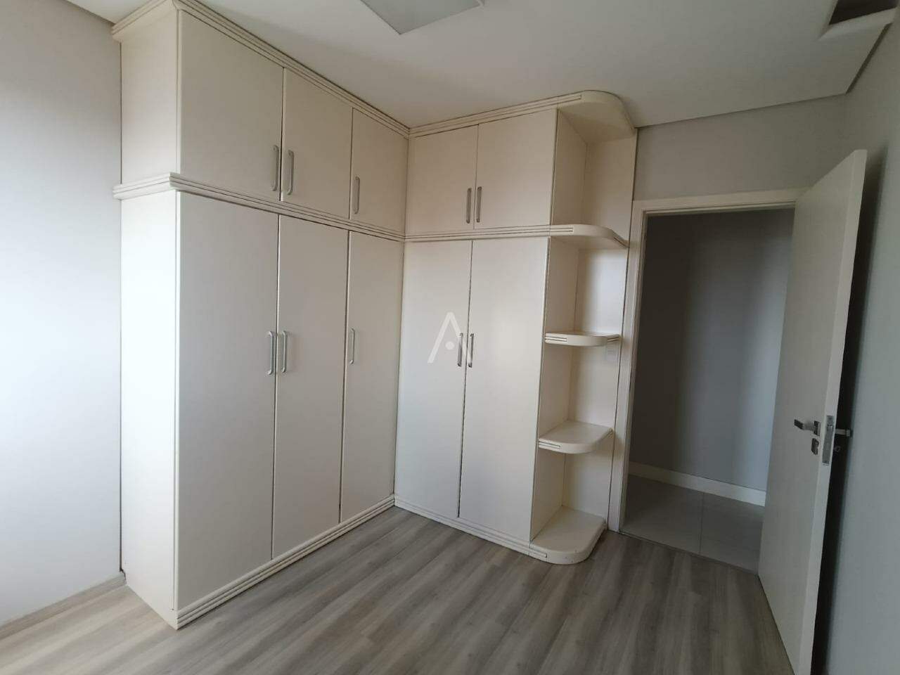 Apartamento para para aluguel no Bairro CENTRO em CASCAVEL: