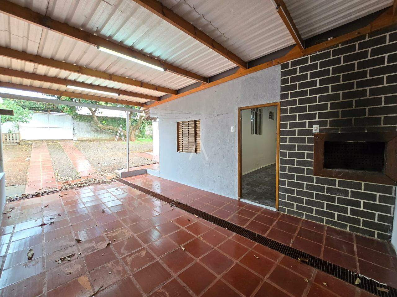 Casa Residencial para para aluguel no Bairro Jardim Parizotto em TOLEDO: 
