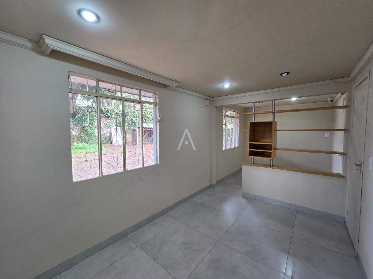 Casa Residencial para para aluguel no Bairro Jardim Parizotto em TOLEDO: QUARTO