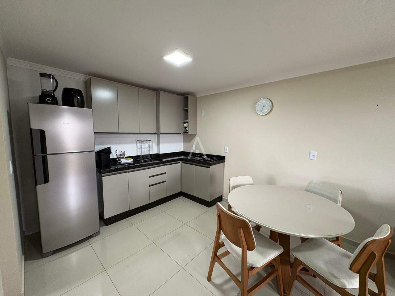 Apartamento para para aluguel no Bairro PARQUE SAO PAULO em CASCAVEL: Cozinha