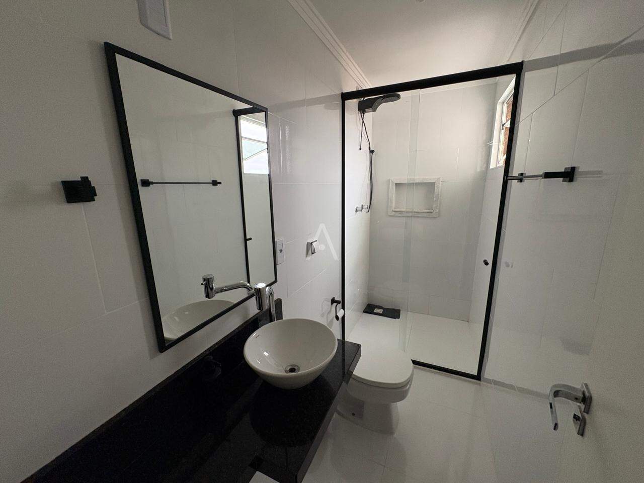 Apartamento para para aluguel no Bairro PARQUE SAO PAULO em CASCAVEL: Bwc social
