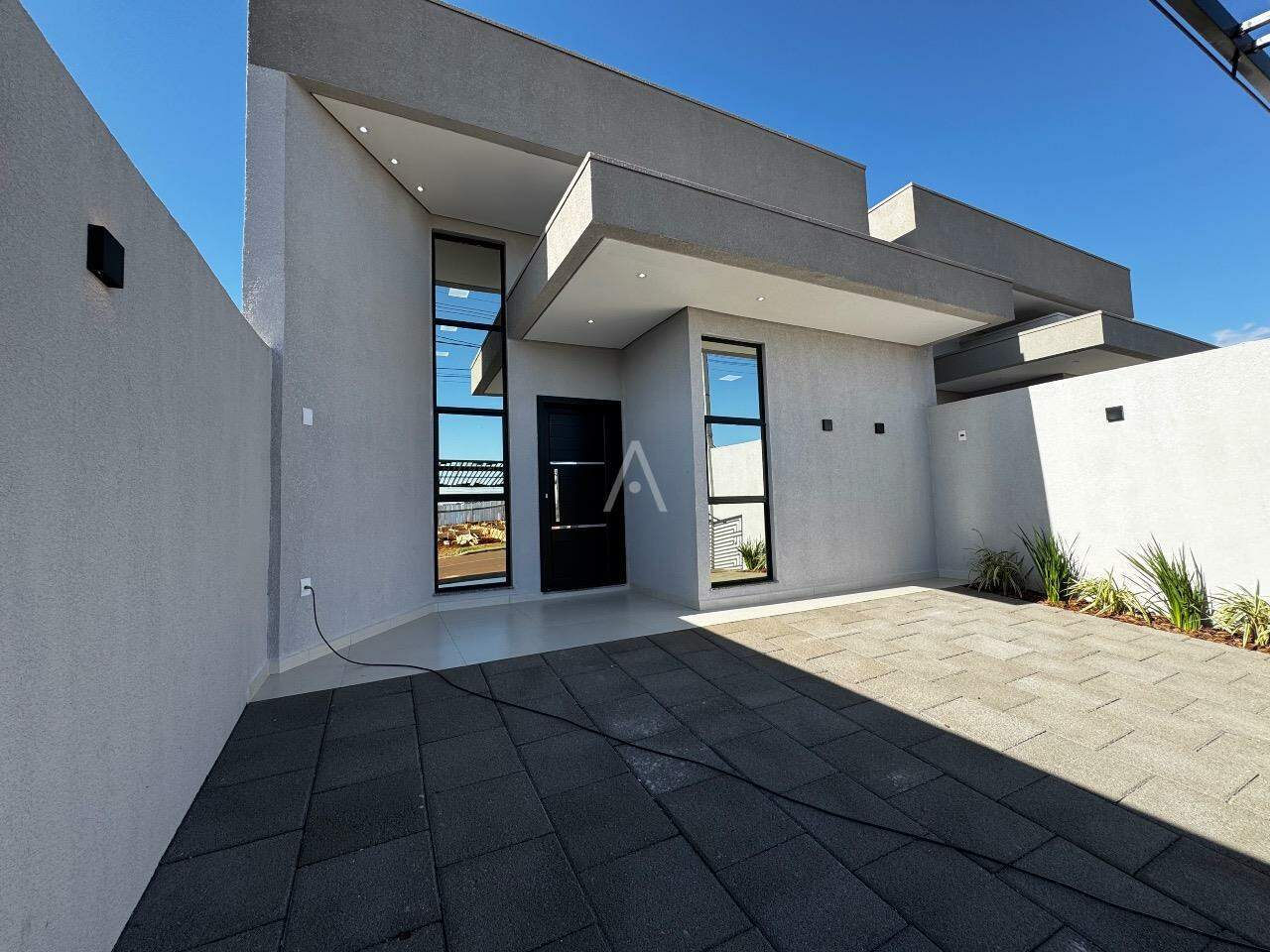 Casa Residencial para à venda no Bairro RECANTO TROPICAL em CASCAVEL: 
