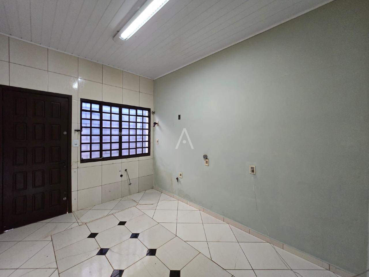 Casa Residencial para para aluguel no Bairro JARDIM LA SALLE em TOLEDO: COZINHA