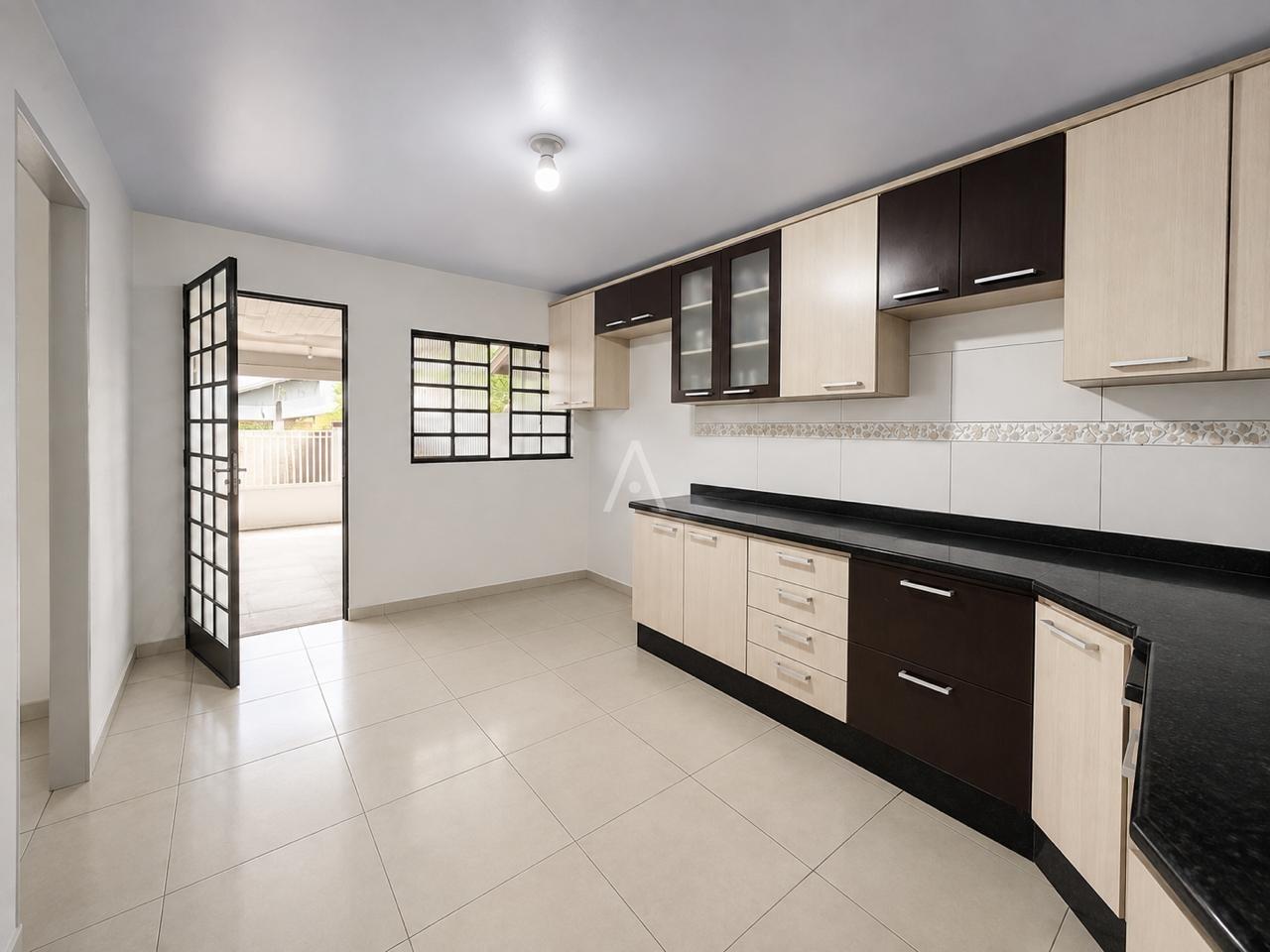 Casa Residencial para para aluguel no Bairro JARDIM GISELA em TOLEDO: Cozinha
