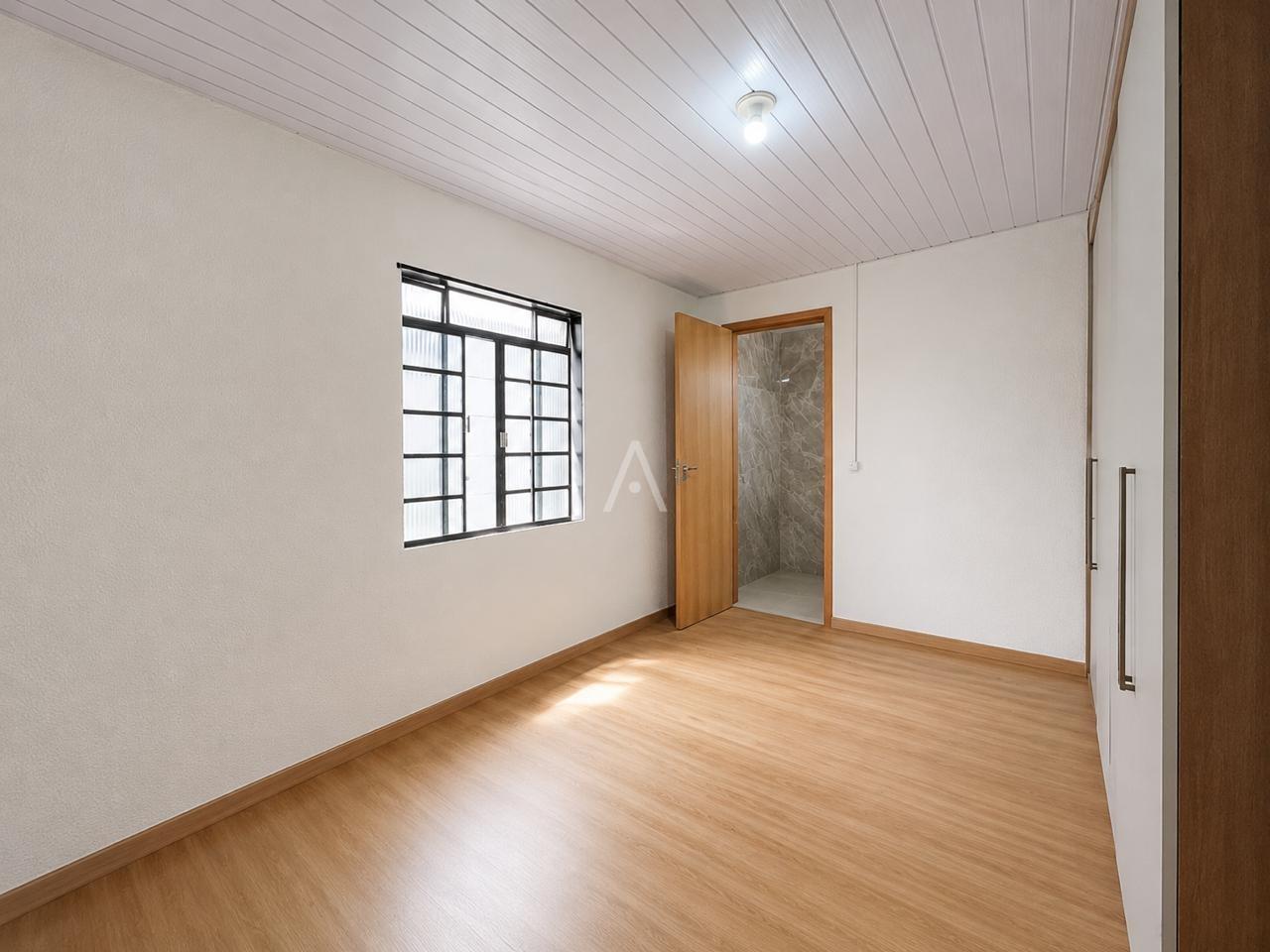Casa Residencial para para aluguel no Bairro JARDIM GISELA em TOLEDO: Suíte