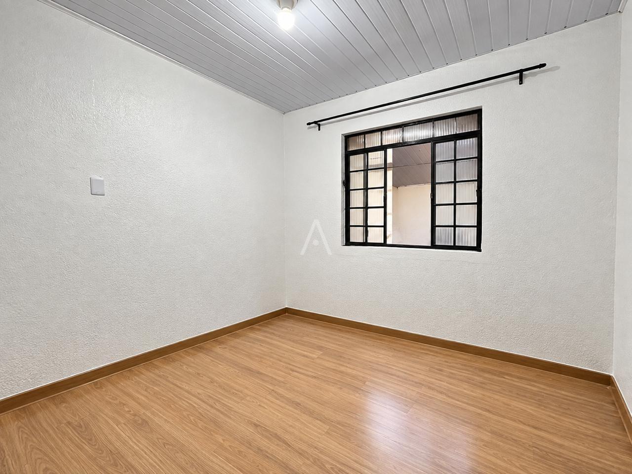 Casa Residencial para para aluguel no Bairro JARDIM GISELA em TOLEDO: Dormitório 02