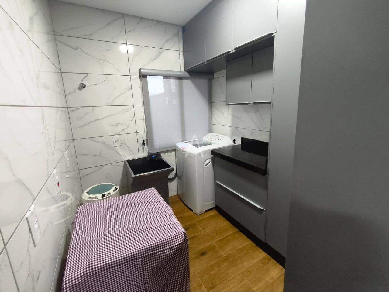 Casa Residencial para à venda no Bairro PARQUE SAO PAULO em CASCAVEL: