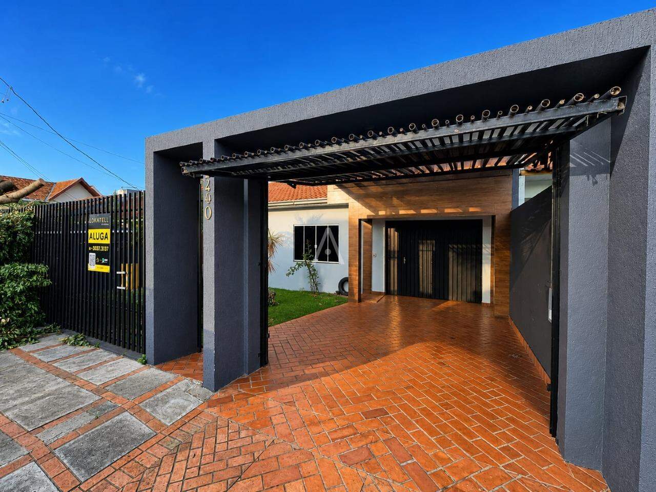 Casa Residencial para para aluguel no Bairro JARDIM PANCERA em TOLEDO: 