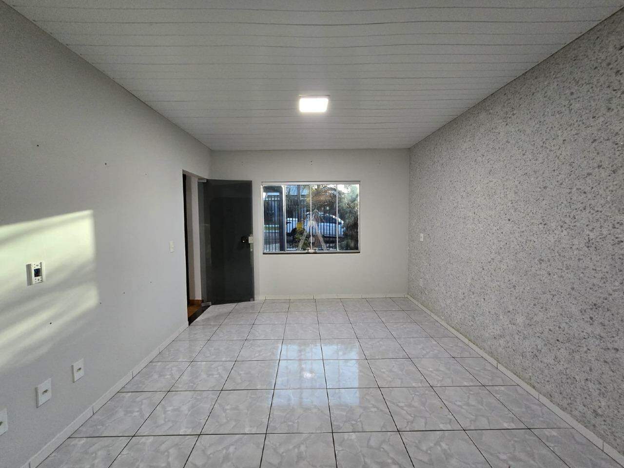 Casa Residencial para para aluguel no Bairro JARDIM PANCERA em TOLEDO: