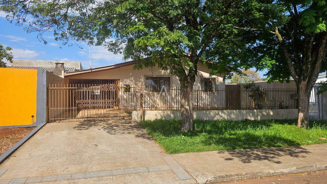 Casa Residencial para à venda no Bairro ALTO ALEGRE em CASCAVEL: 