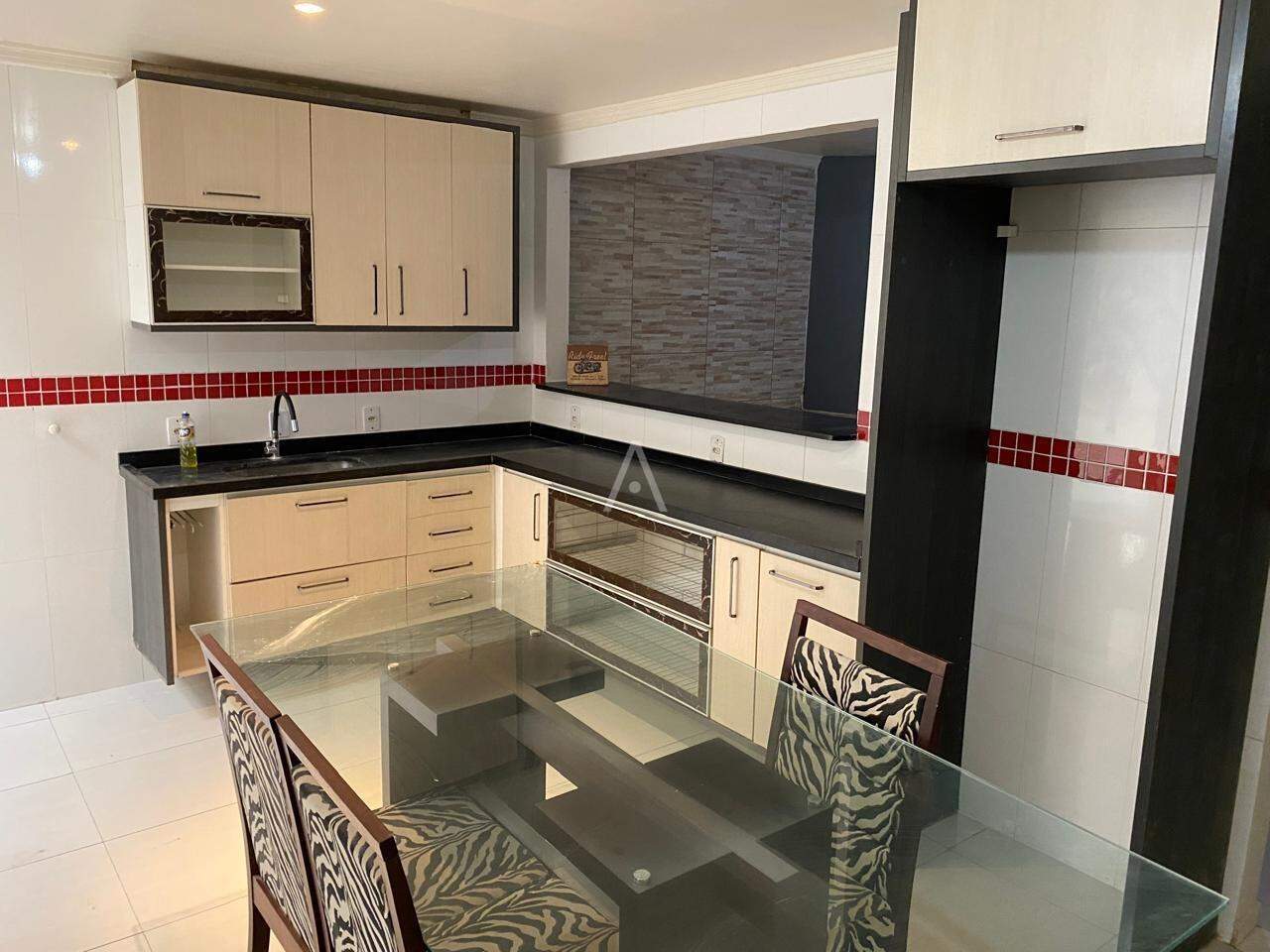 Casa Residencial para à venda no Bairro PARQUE VERDE em CASCAVEL: 