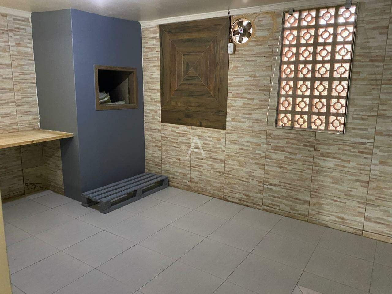 Casa Residencial para à venda no Bairro PARQUE VERDE em CASCAVEL: 