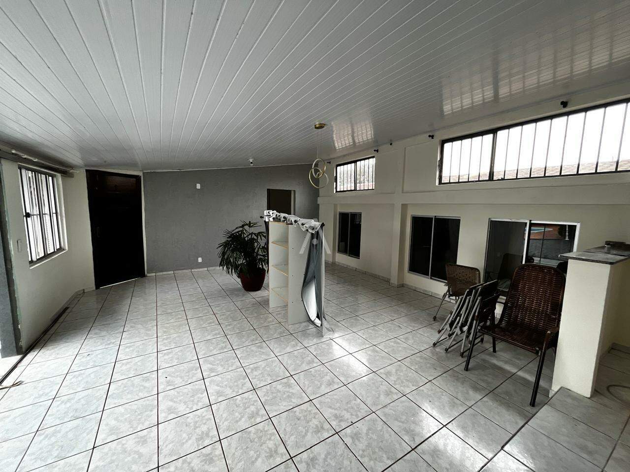 Casa Residencial para para aluguel no Bairro UNIVERSITARIO em CASCAVEL: 