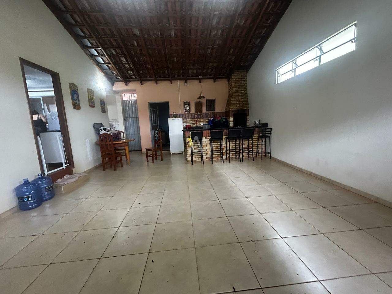 Sobrado para à venda no Bairro COUNTRY em CASCAVEL: 