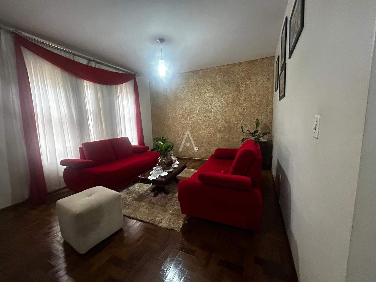 Sobrado para à venda no Bairro COUNTRY em CASCAVEL: 