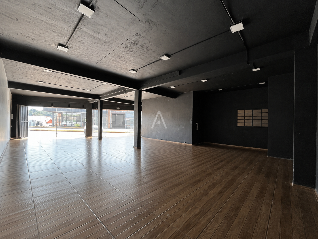 Sala Comercial para para aluguel no Bairro VILA OPERARIA em TOLEDO: 