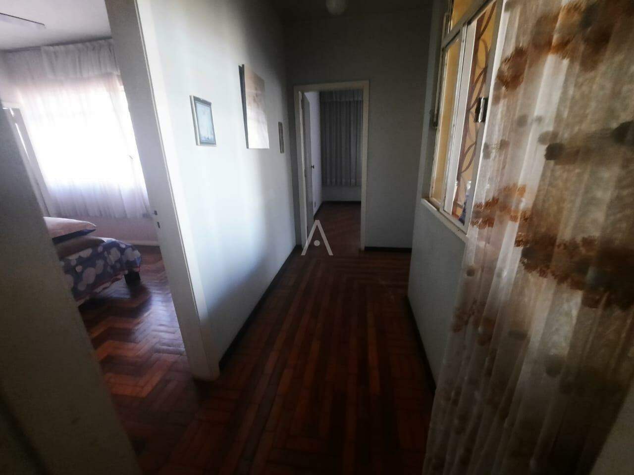 Casa Residencial para à venda no Bairro CENTRO em CASCAVEL: 