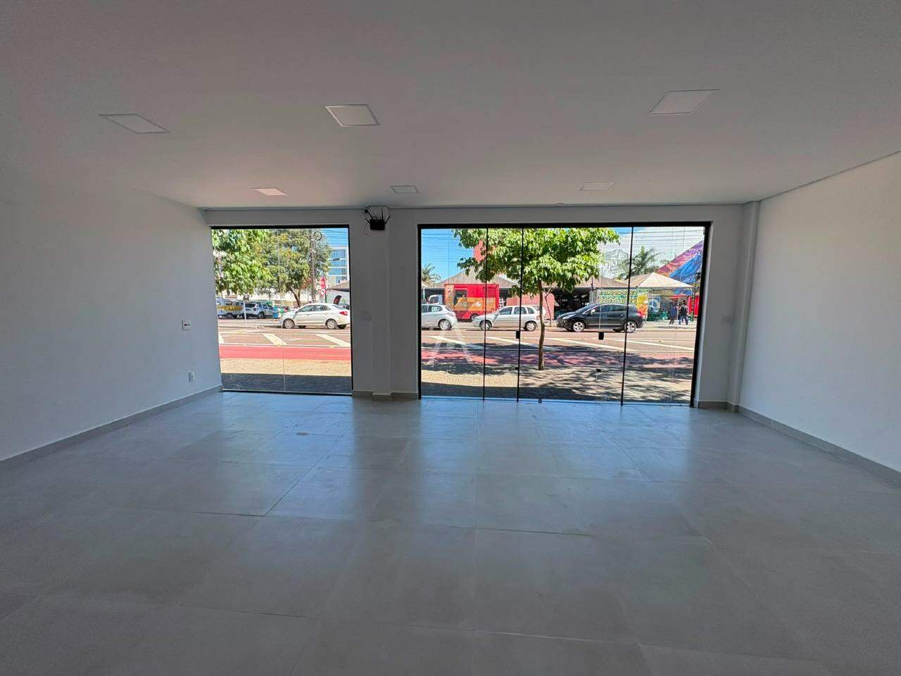 Sala Comercial para para aluguel no Bairro CENTRO em CASCAVEL: 