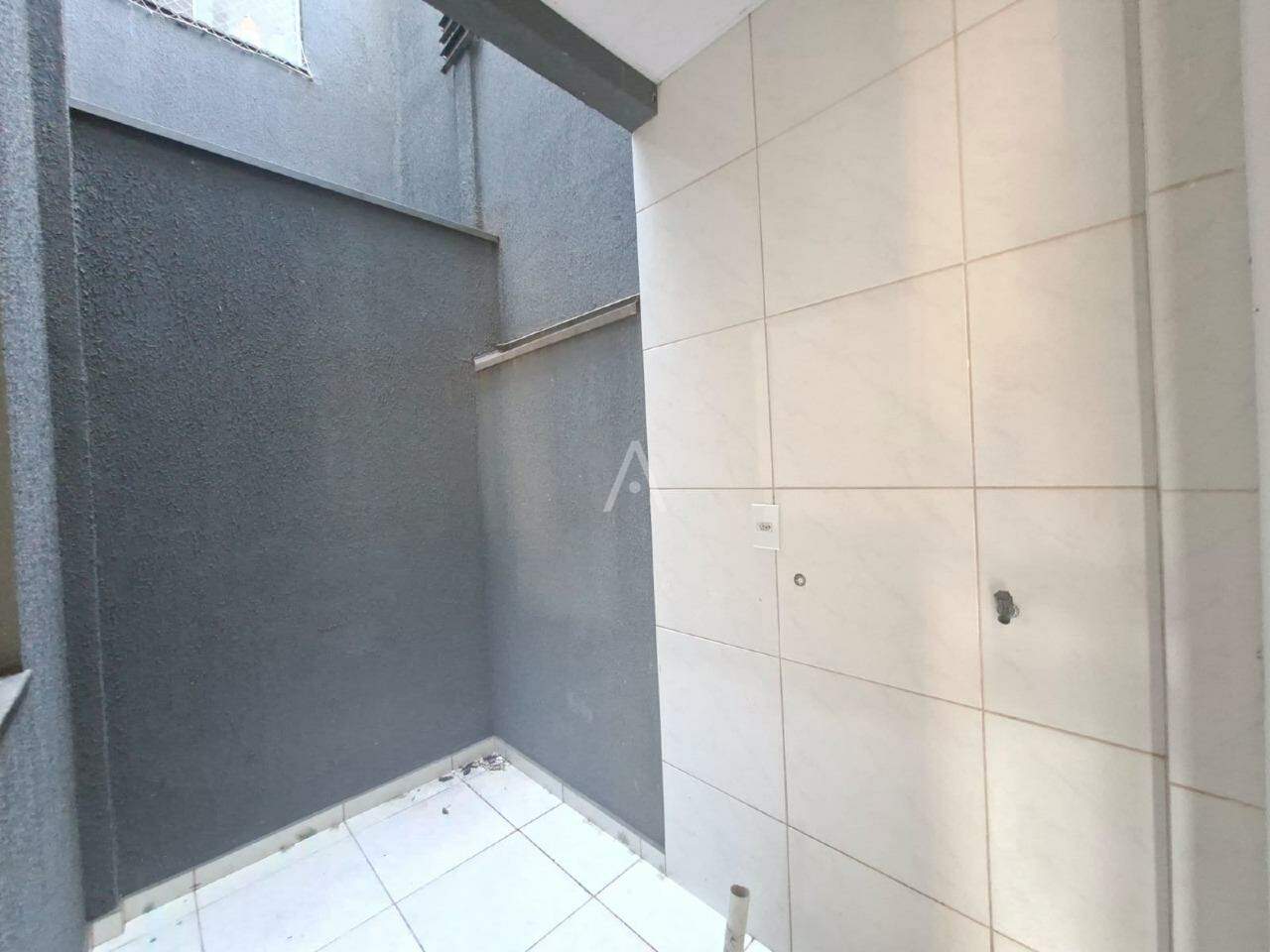 Apartamento para para aluguel no Bairro COQUEIRAL em CASCAVEL: 