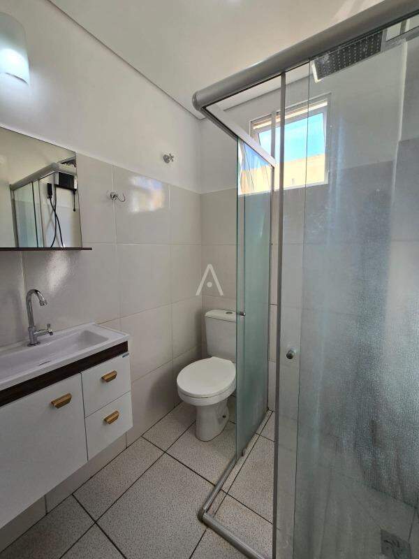 Apartamento para para aluguel no Bairro VILA OPERARIA em TOLEDO: