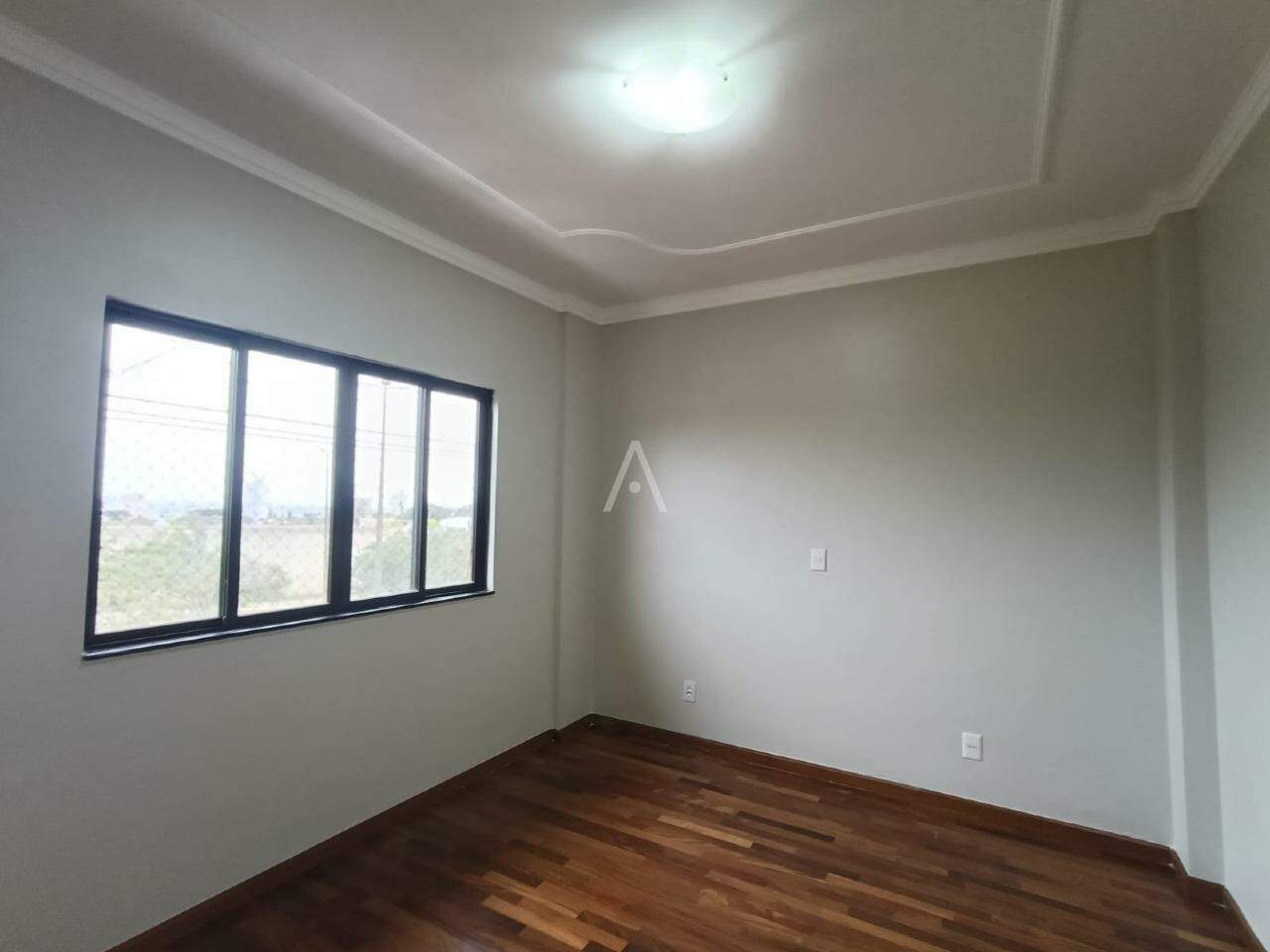 Apartamento para para aluguel no Bairro SAO CRISTOVAO em CASCAVEL: