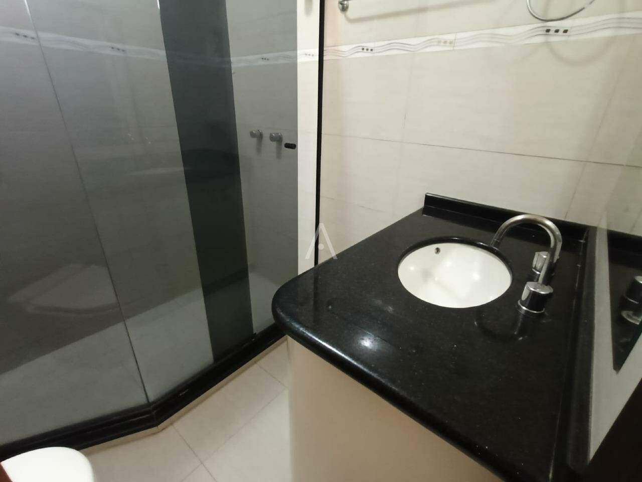 Apartamento para para aluguel no Bairro SAO CRISTOVAO em CASCAVEL: