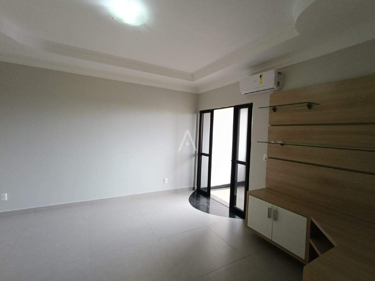 Apartamento para para aluguel no Bairro SAO CRISTOVAO em CASCAVEL: