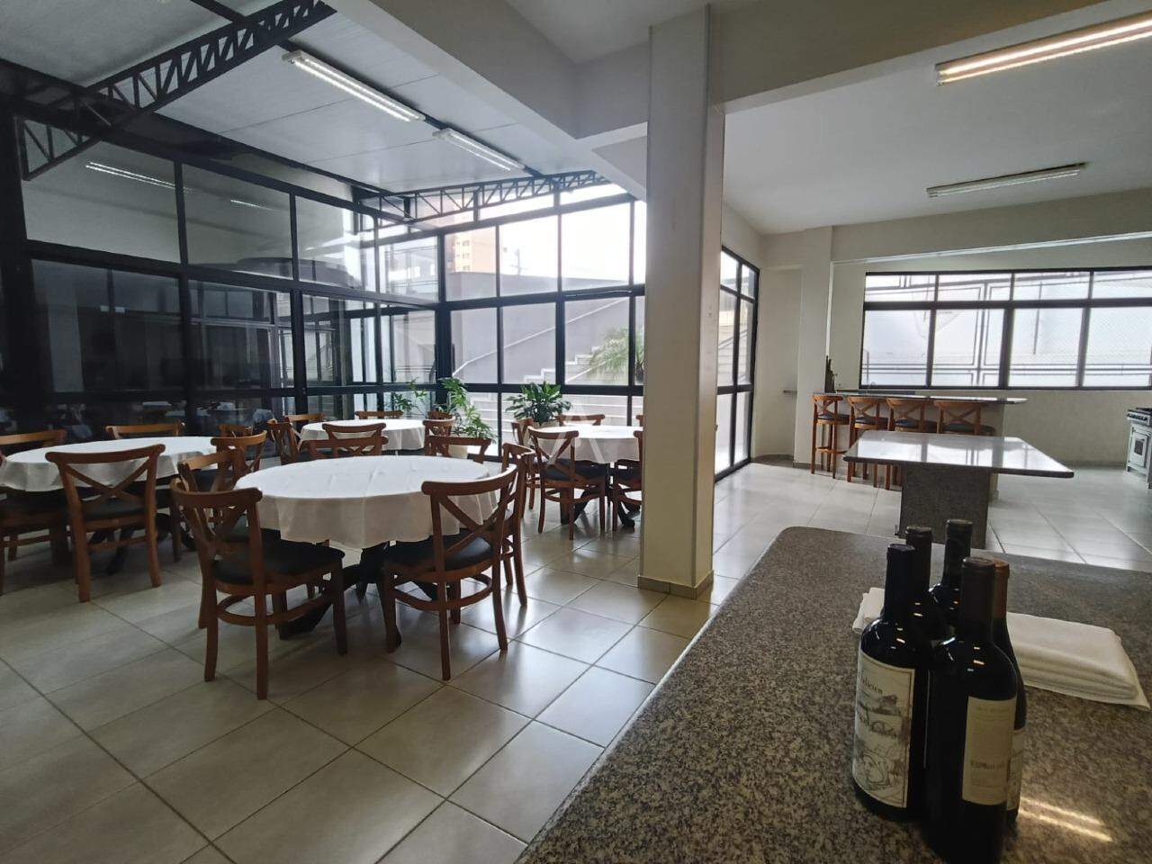 Apartamento para à venda no Bairro CENTRO em CASCAVEL: