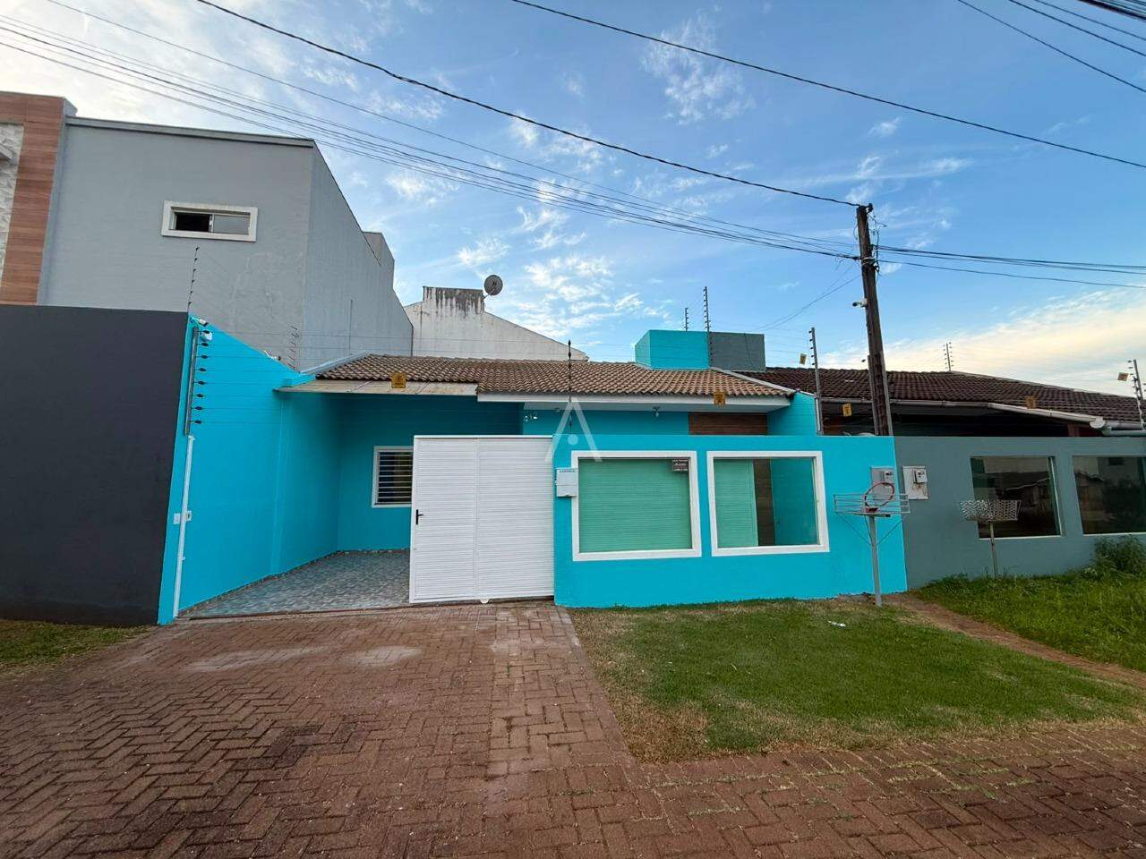 Casa Residencial para à venda no Bairro RECANTO TROPICAL em CASCAVEL: 