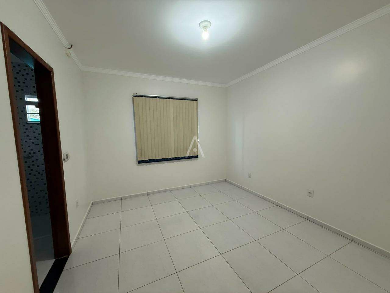 Casa Residencial para à venda no Bairro RECANTO TROPICAL em CASCAVEL: 