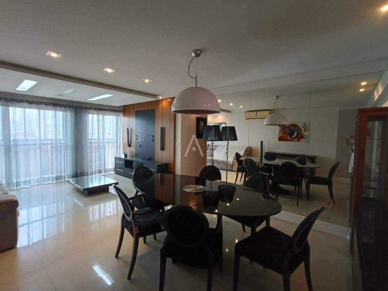 Apartamento para para aluguel no Bairro CENTRO em CASCAVEL: 