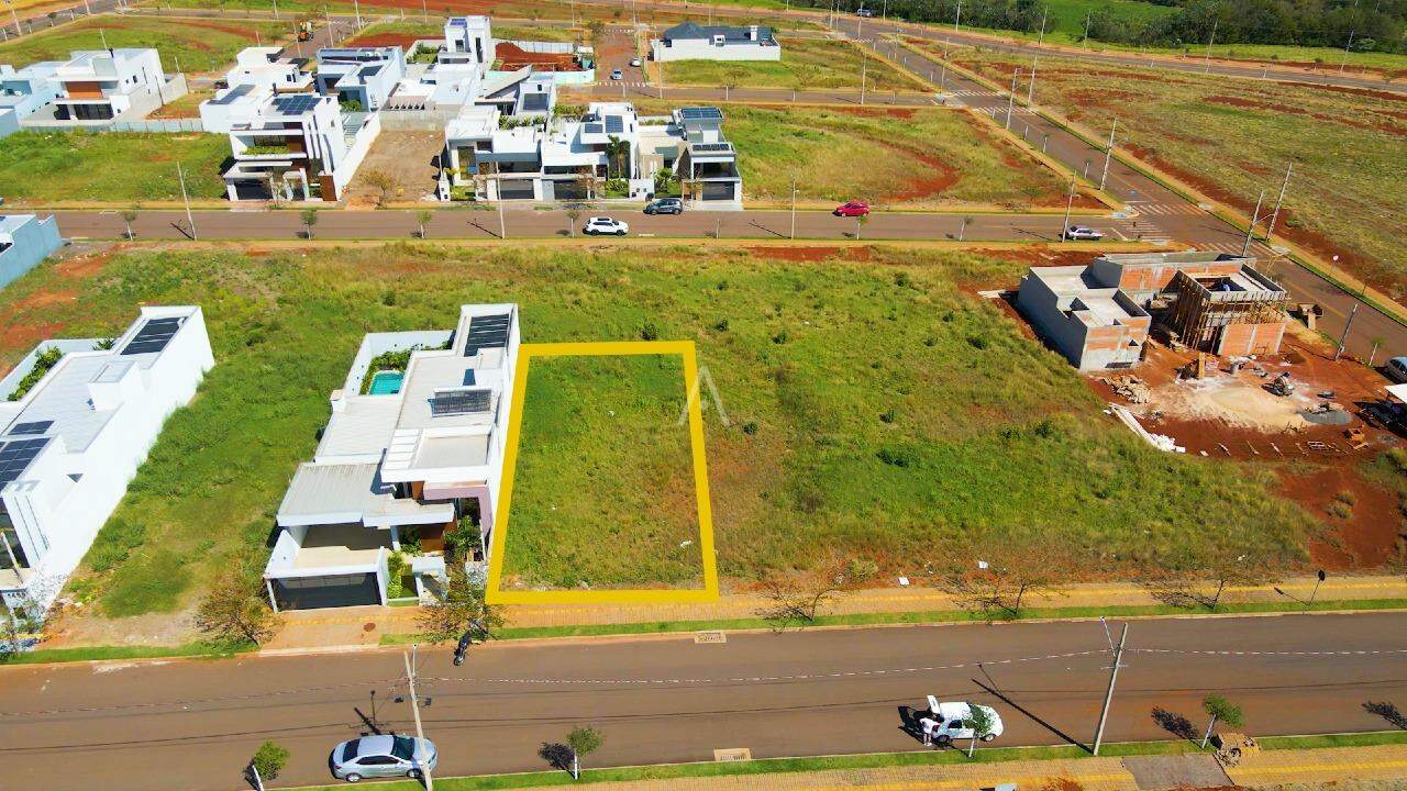 Terreno para à venda no Bairro VILA INDUSTRIAL em TOLEDO: 