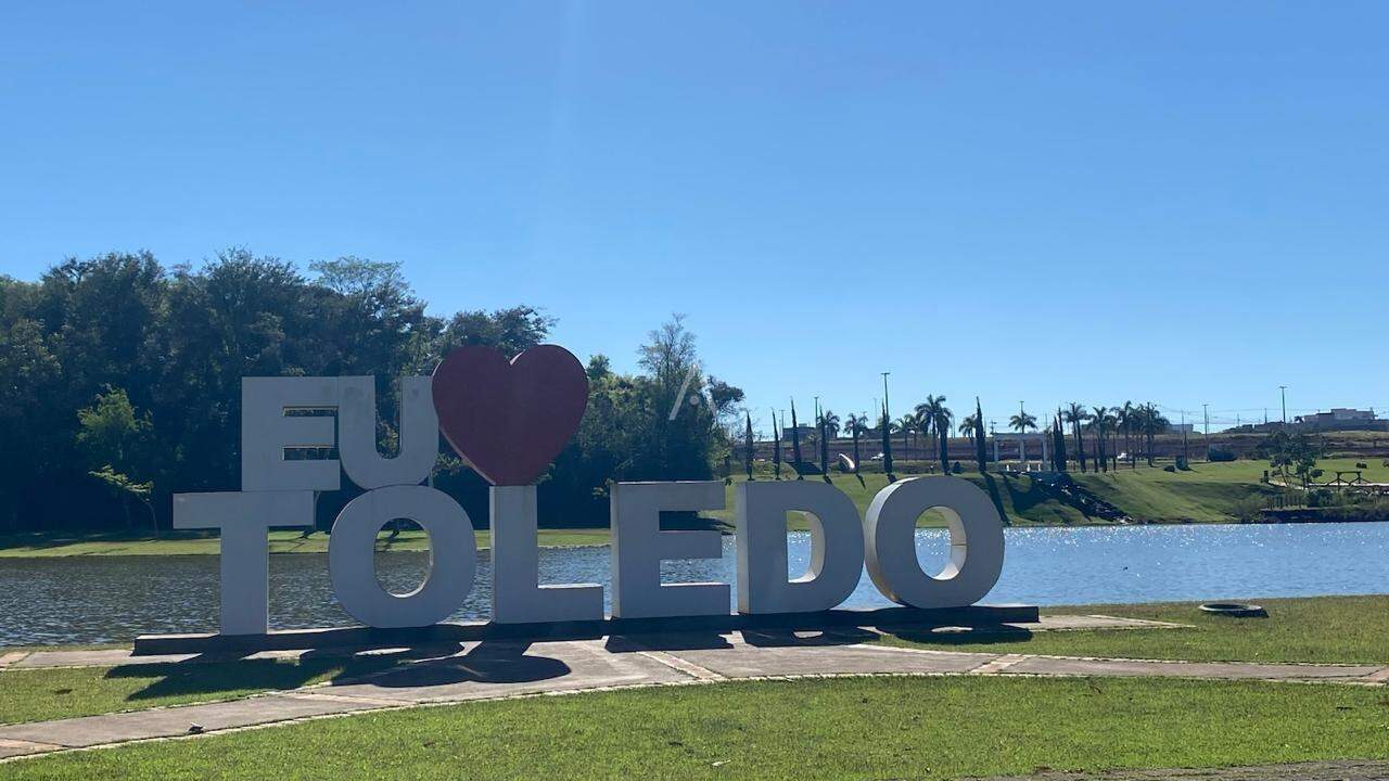 Terreno para à venda no Bairro VILA INDUSTRIAL em TOLEDO: