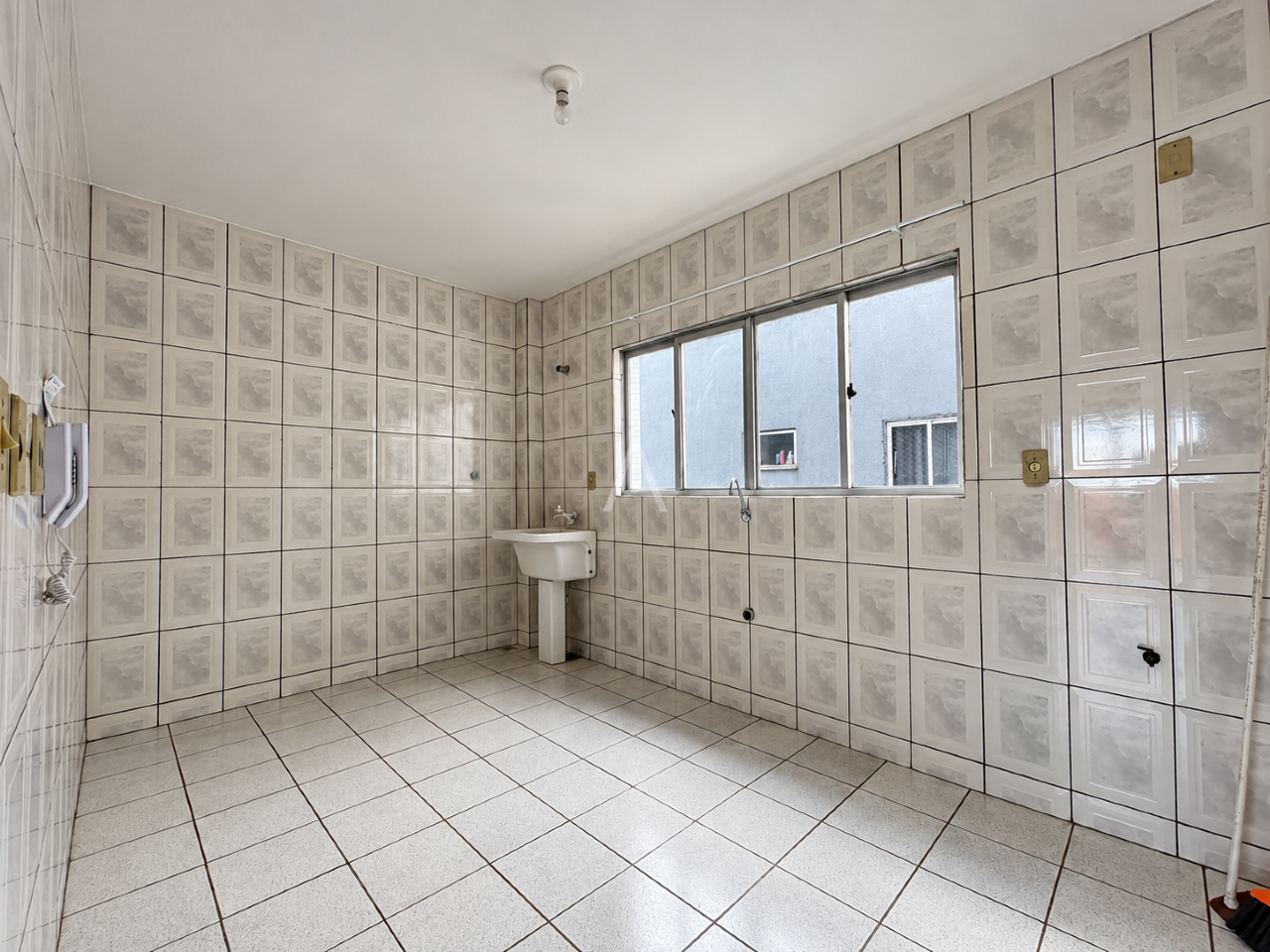 Apartamento para para aluguel no Bairro JARDIM PORTO ALEGRE em TOLEDO: Cozinha
