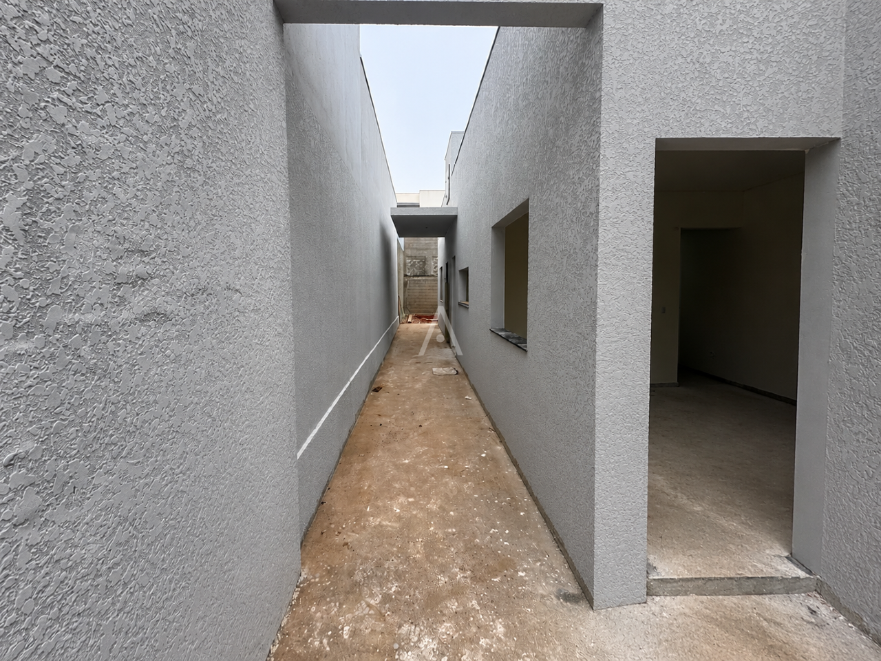 Casa Residencial para à venda no Bairro JARDIM ALTO ALEGRE em TOLEDO: PASSAGEM LATERAL