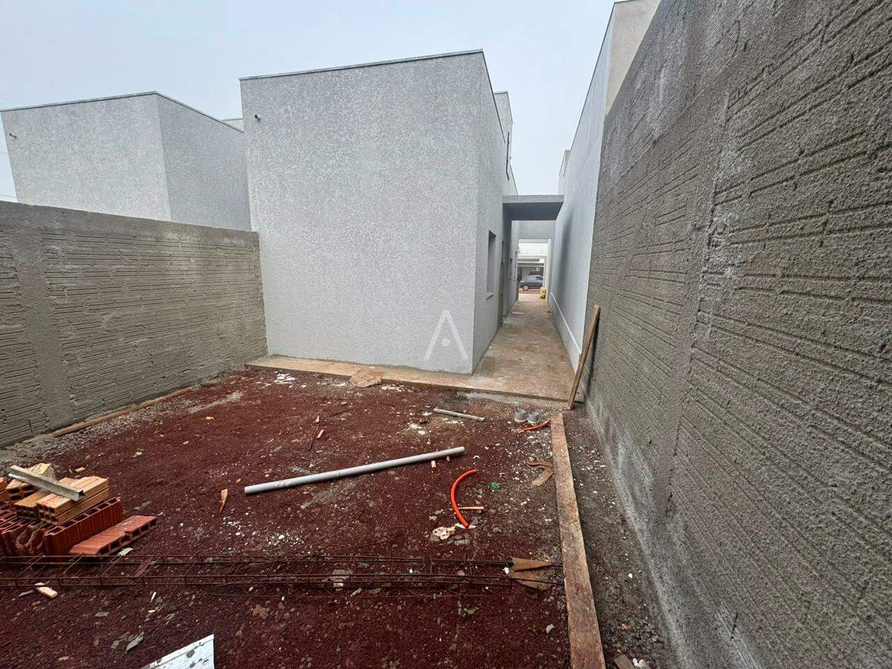 Casa Residencial para à venda no Bairro JARDIM ALTO ALEGRE em TOLEDO: ESPAÇO NOS FUNDOS