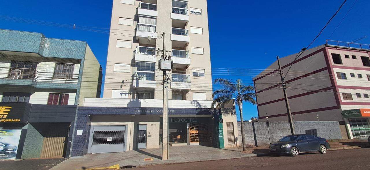 Apartamento para para aluguel no Bairro CENTRO em CASCAVEL: 