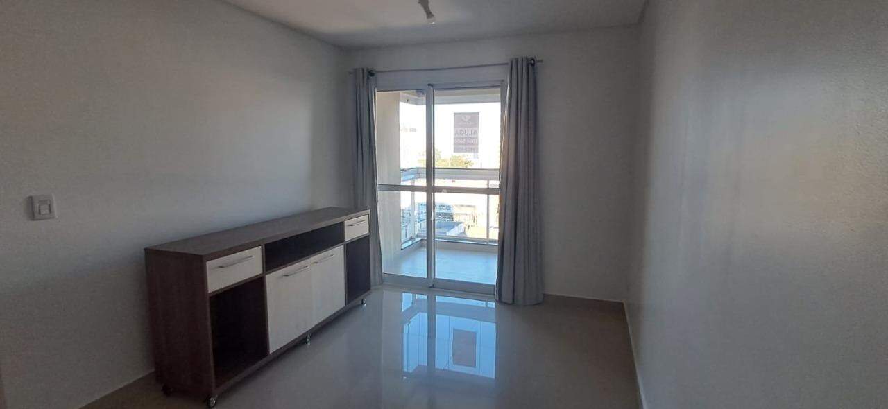 Apartamento para para aluguel no Bairro CENTRO em CASCAVEL: