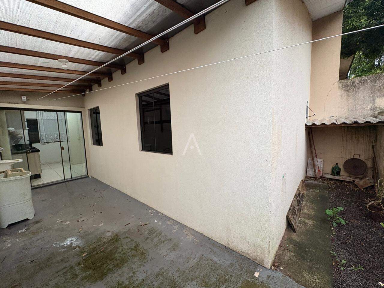 Casa Residencial para para aluguel no Bairro UNIVERSITARIO em CASCAVEL: