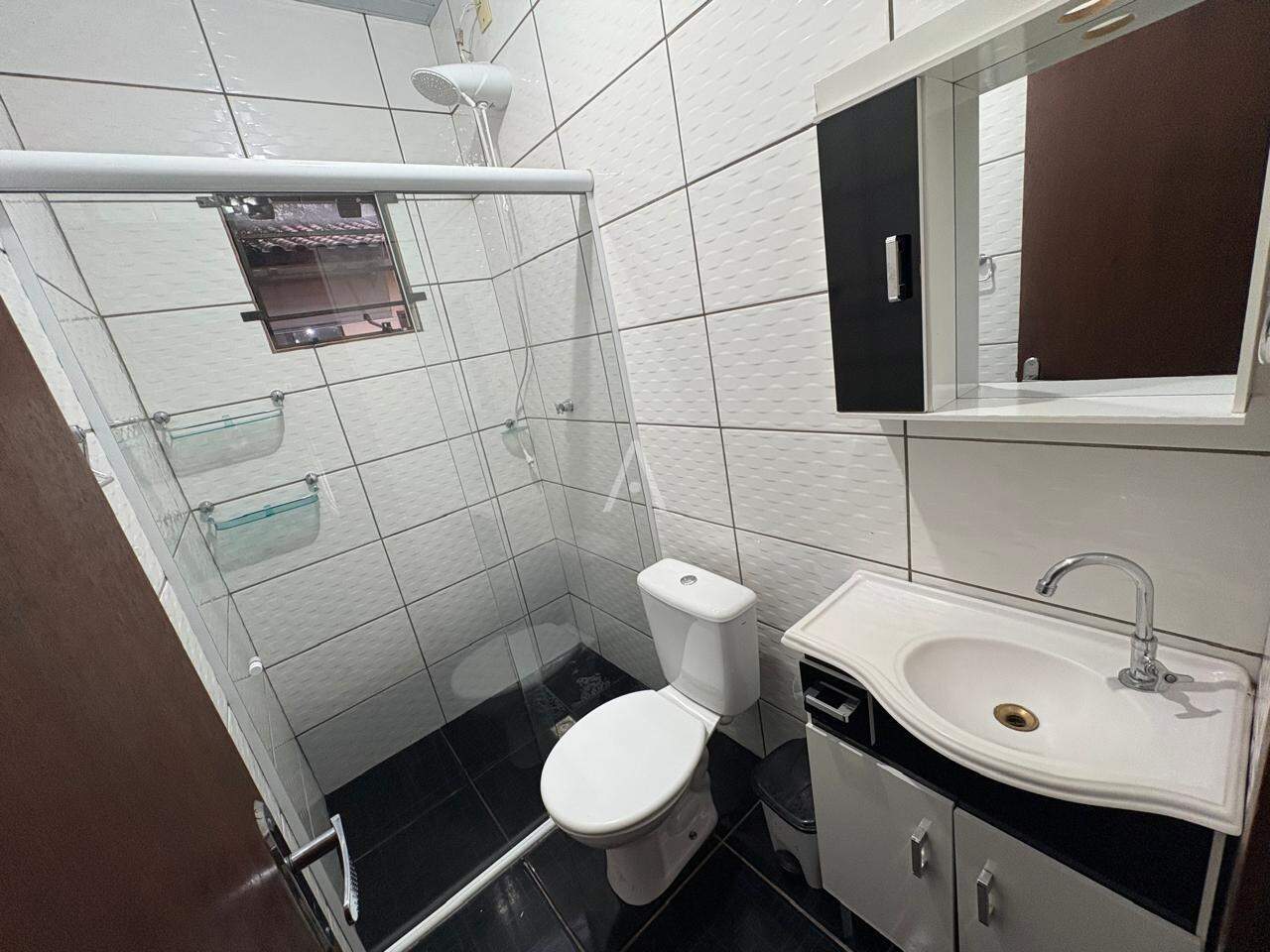 Casa Residencial para para aluguel no Bairro UNIVERSITARIO em CASCAVEL: