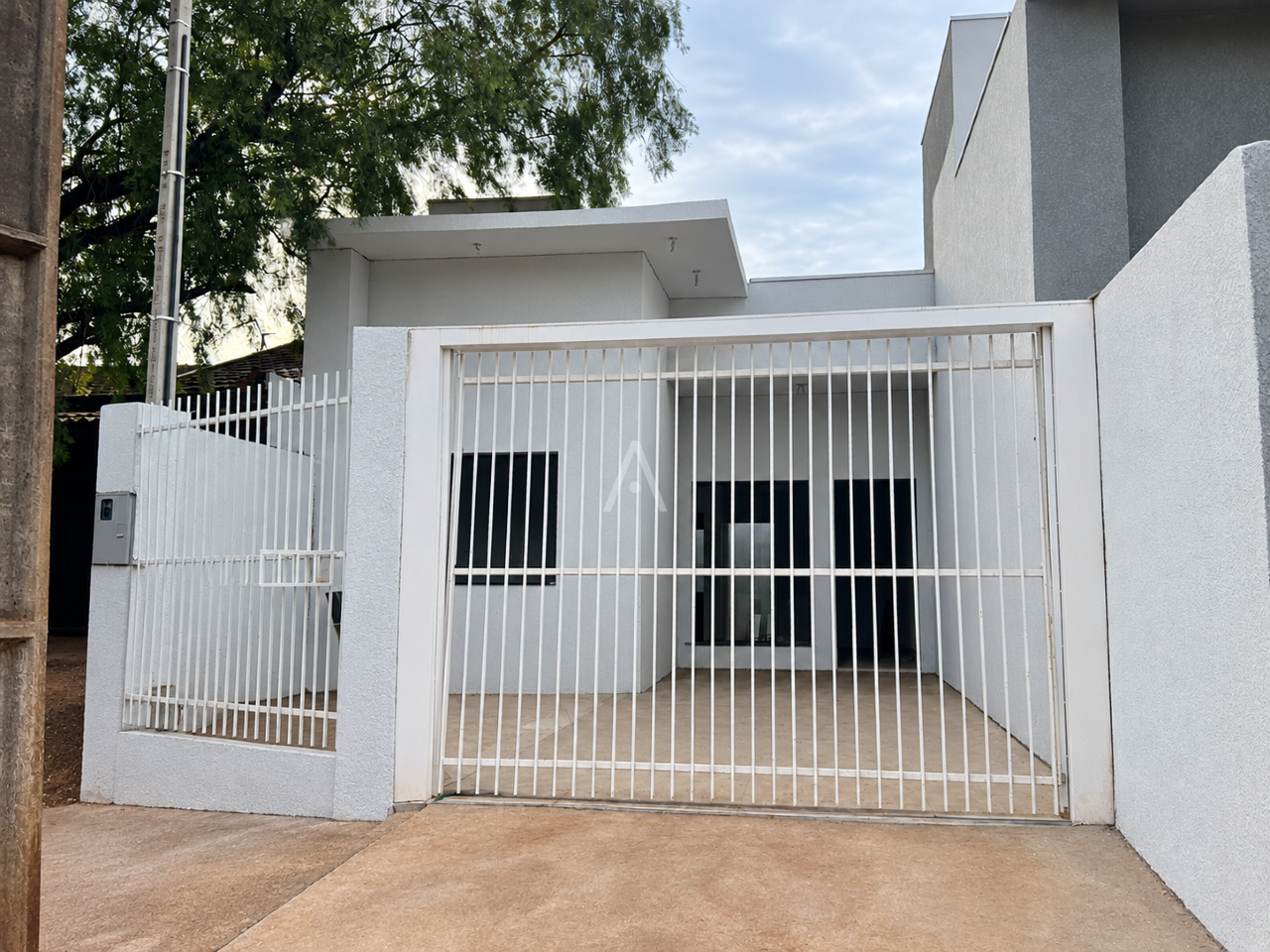 Casa Residencial para à venda no Bairro JARDIM BRESSAN em TOLEDO: 