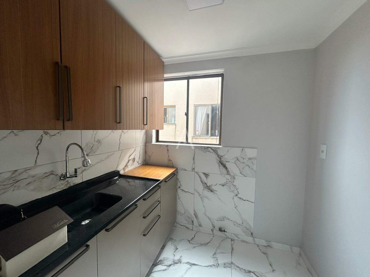 Apartamento para para aluguel no Bairro PARQUE VERDE em CASCAVEL: COZINHA 