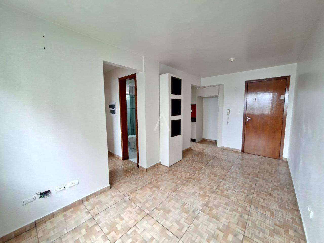 Apartamento para à venda no Bairro CANCELLI em CASCAVEL: Sala