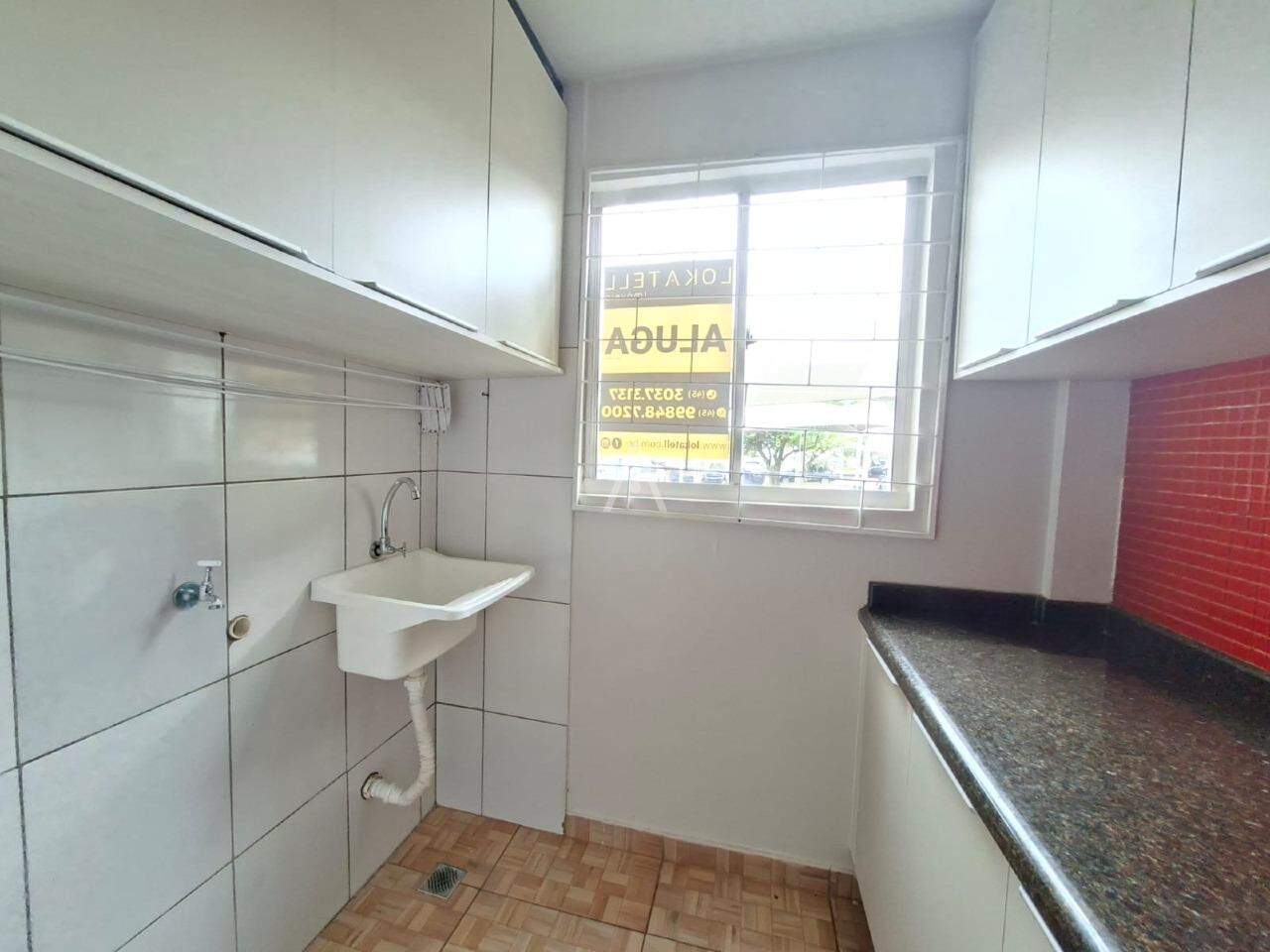 Apartamento para à venda no Bairro CANCELLI em CASCAVEL: Área de serviço