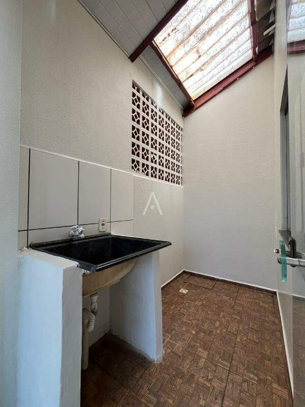 Casa Residencial para para aluguel no Bairro JARDIM COOPAGRO em TOLEDO: